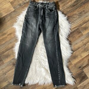 Kancan black gray straight leg frayed bottom size 26 jeans